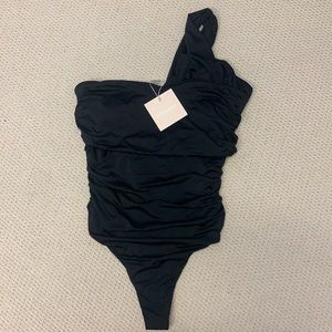 NWT kittenish Maui black one piece,XL